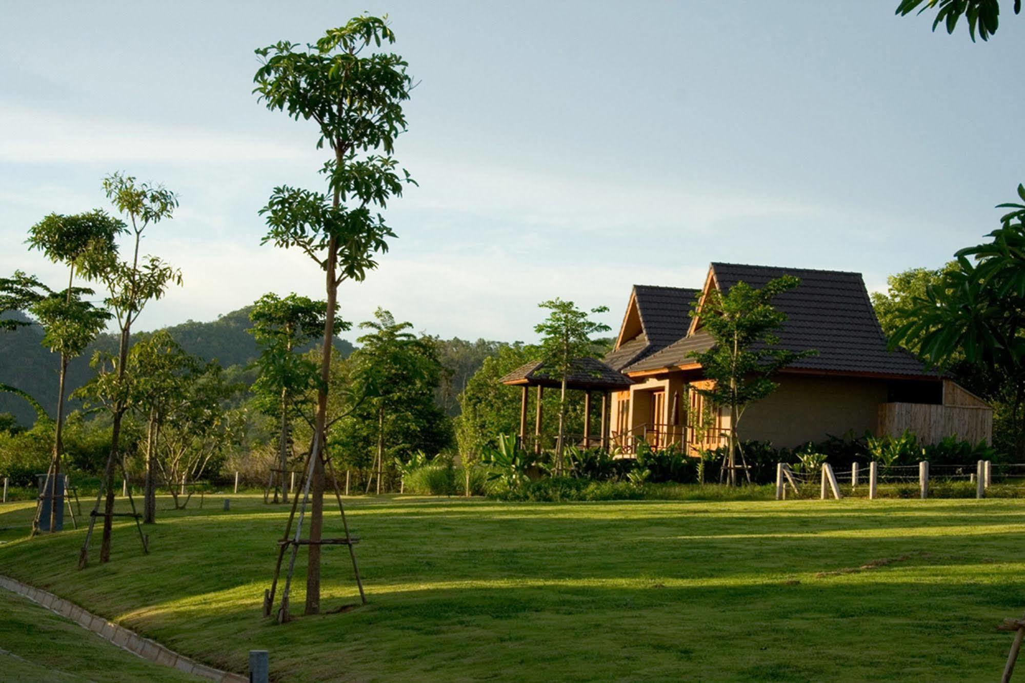 Guti Resort By Aka HHQ Exterior foto